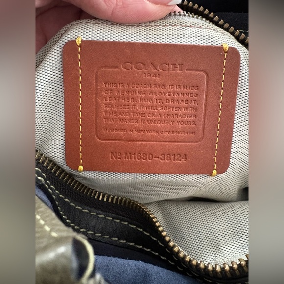 Coach 1941 Rogue 30 - Picture 8 of 8